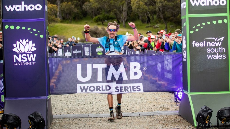 Hayden Hawks winning the Kosci100 - Photo Tim Bardsley-Smith