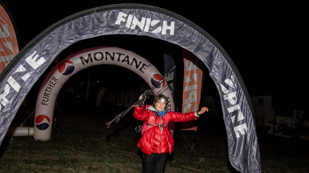 Claire Bannwarth wins Montane Winter Spine in 2024.